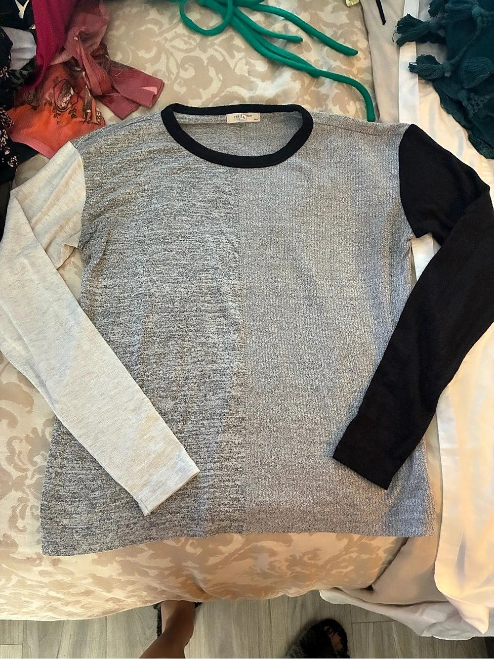 rag & bone Color Block Long Sleeve Top in Gray & Black
